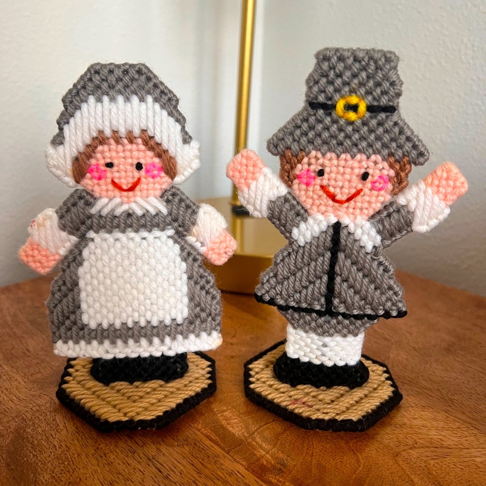 Vtg Pilgrim Couple Standing Decor Figures Cross Stitch Thanksgiving Handmade